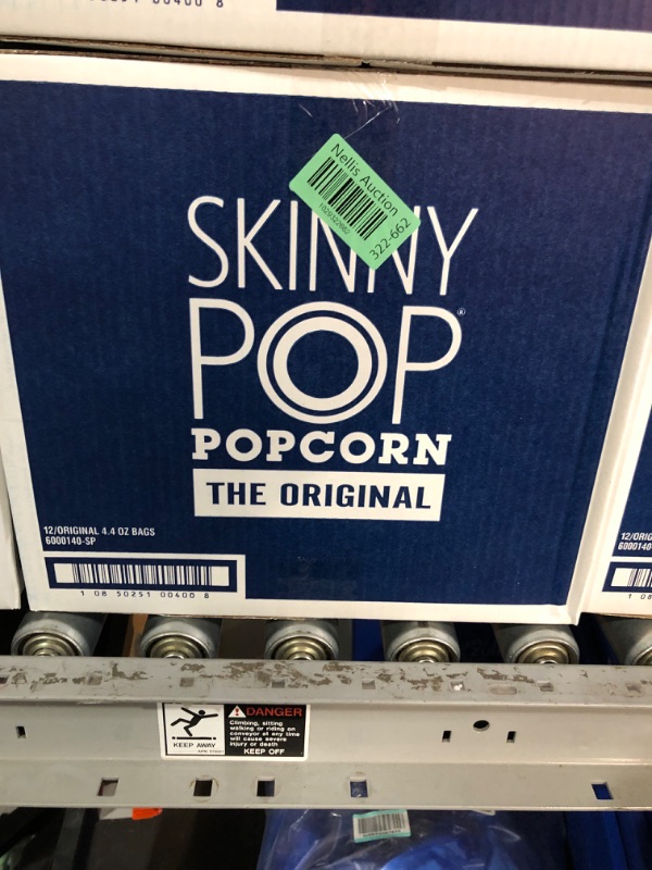 Photo 2 of ***NON REFUNDABLE***
EXP:08/2024   SkinnyPop Popcorn, Gluten Free, Non-GMO, Healthy Snacks, Skinny Pop Dairy Free White Cheddar Popcorn, 4.4oz Grocery Size Snack Bags (12 Count) Cheddar-Cheese 4.4 Ounce (Pack of 12)