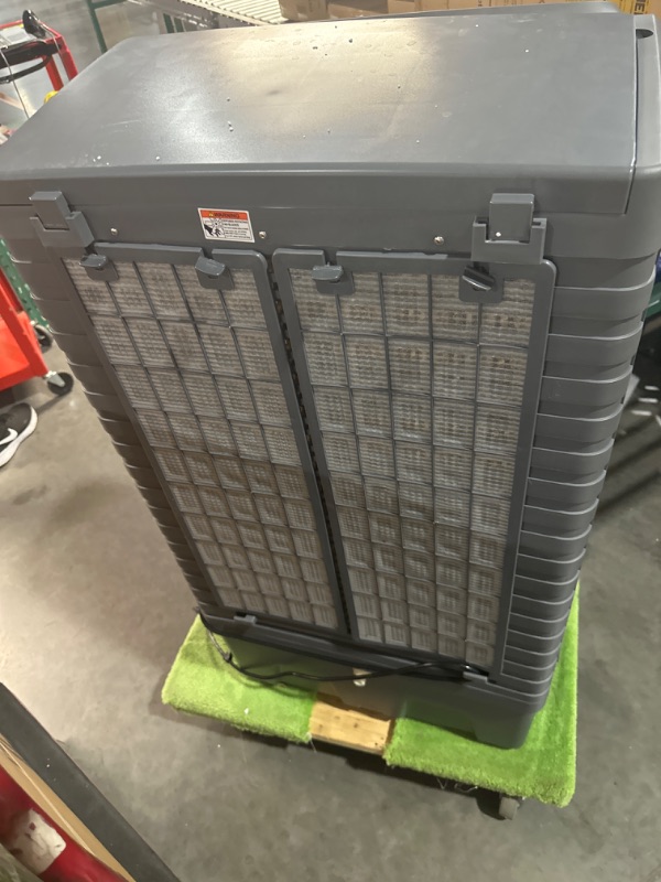 Photo 4 of **DAMAGED** 5300 CFM 3-Speed Portable Evaporative Cooler for 1650 Sq.ft.
