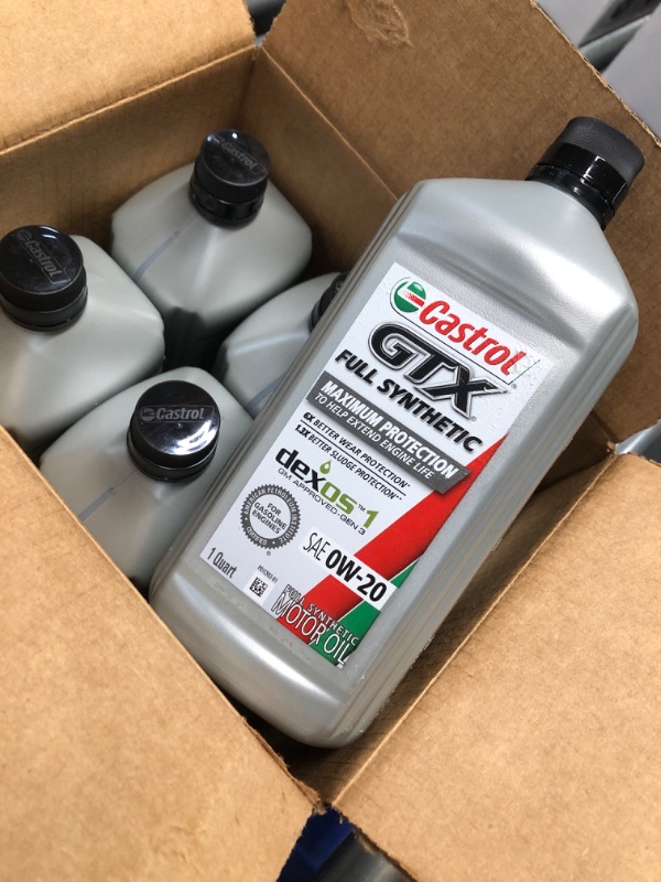 Photo 2 of (similar to stock photo) 
Castrol GTX Ultraclean 0W-20 FULL Synthetic Blend Motor Oil, 1 Quart, Pack of 6