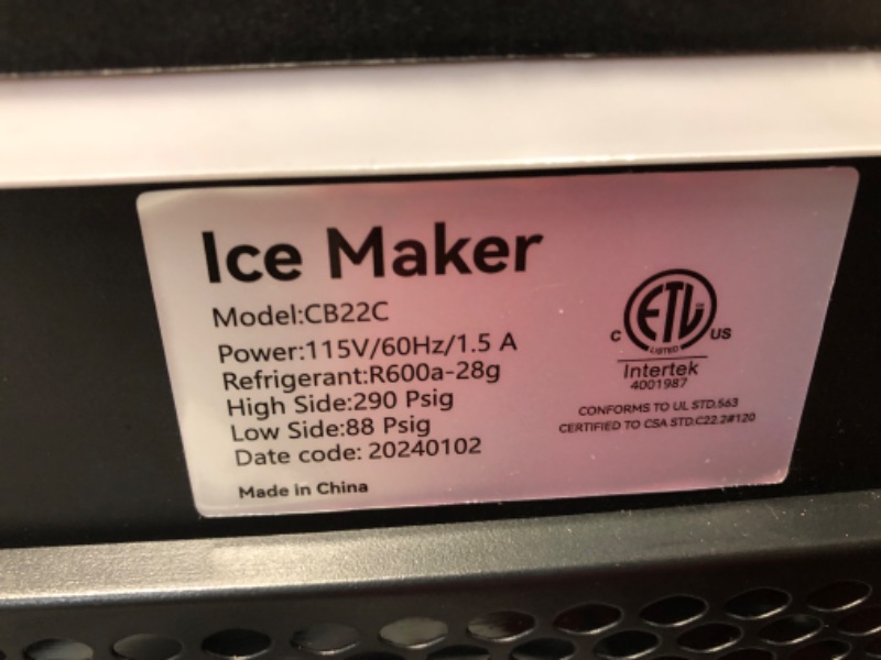 Photo 5 of ***USED - UNABLE TO TEST***
Countertop Ice Maker CB22C with Scoop and Ice Tray, Black, With Carry Handle