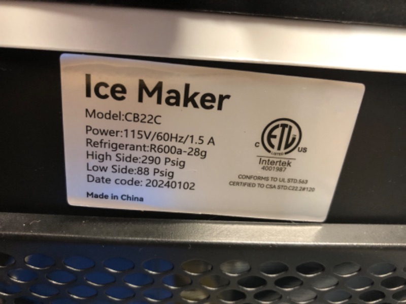 Photo 2 of ***USED - LIKELY MISSING PARTS - UNABLE TO VERIFY FUNCTIONALITY***
Countertop Ice Machine | Portable Ice Maker | 26Lbs/24Hrs | 9 Ice Cubes Ready in 6 Mins | 2 Sizes of Ice Pellets | Ice Scoop and Basket Included | Self-Cleaning | Black Stainless Steel