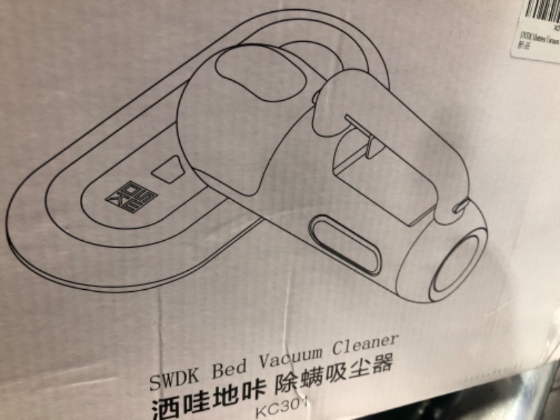 Photo 1 of 
bed vacuum cleaner