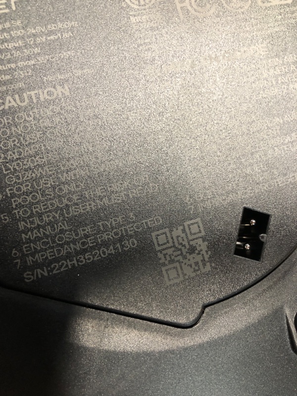 Photo 1 of AIPER Cordless Robotic Pool Cleaner, Pool Vacuum with Dual-Drive Motors, Self-Parking Technology, Lightweight, Perfect for above-Ground/In-Ground Flat Pools up to 40 Feet (Lasts 90 Mins)