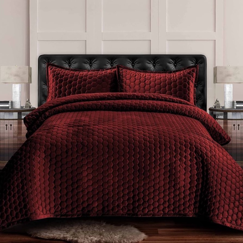 Photo 1 of Tribeca Living Velvet Twin Quilt, Two-Piece Honeycomb Stitch Bedding Set includes One Oversized Quilt & Sham Pillowcase, 260GSM Super Soft Velvet, Lugano/Burgundy