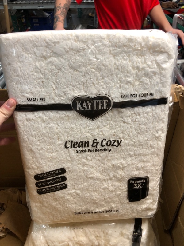 Photo 3 of 
Kaytee Clean & Cozy White Paper Bedding 100 Liters