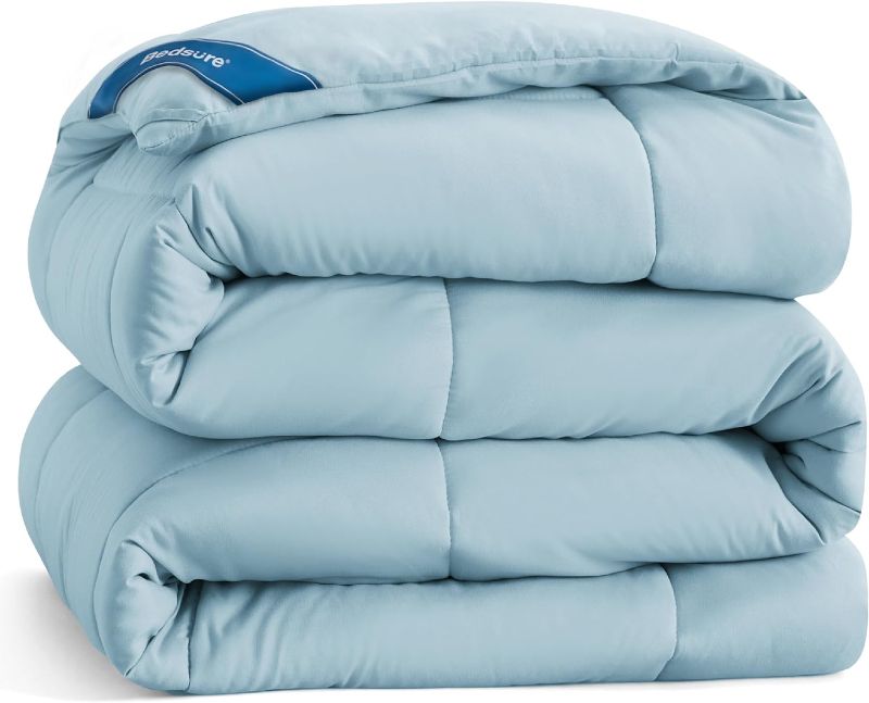 Photo 1 of ***STOCK PHOTO REFERENCE ONLY***
Bedsure Comforter Duvet Insert - Quilted Comforters Queen Size, All Season Duvet, Down Alternative Bedding Comforter with Tabs(Light Blue,Queen 86"x86")