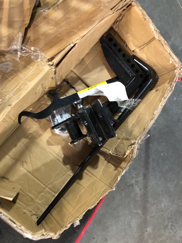 Photo 6 of ***USED - SCRATCHED - MISSING A ROUND DISTRIBUTION BAR - OTHER PARTS LIKELY MISSING AS WELL - SEE PICTURES***
REESE 49911 Pro Round Bar Weight Distribution Hitch with Sway Control, 6,000 lbs. Capacity, Fits Up to 7 Inch Trailer Frames, 8.5 Inch Drop Shank