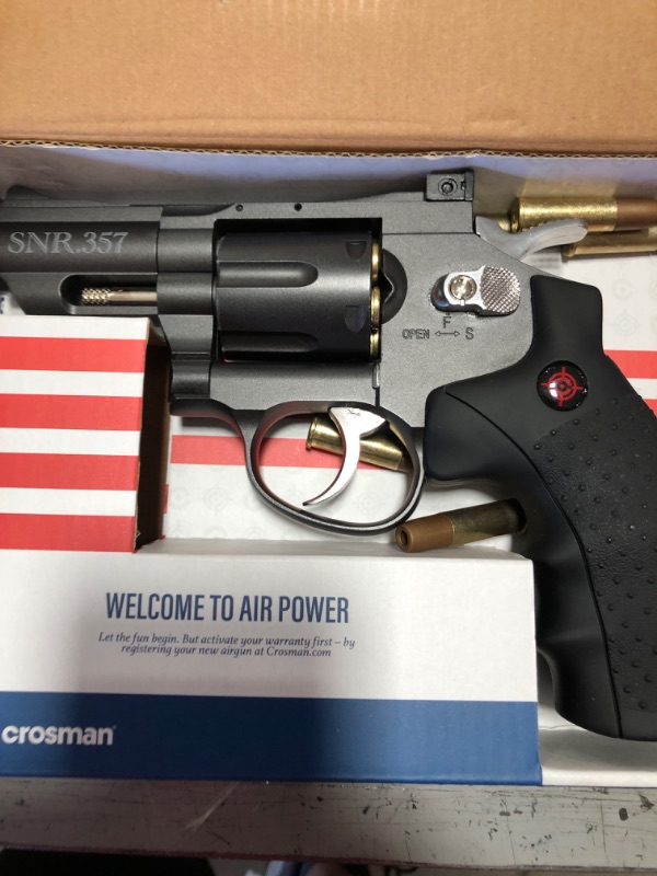 Photo 2 of Crosman SNR357 Snub Nose .177-Caliber Pellet/ BB CO2-Powered Revolver
