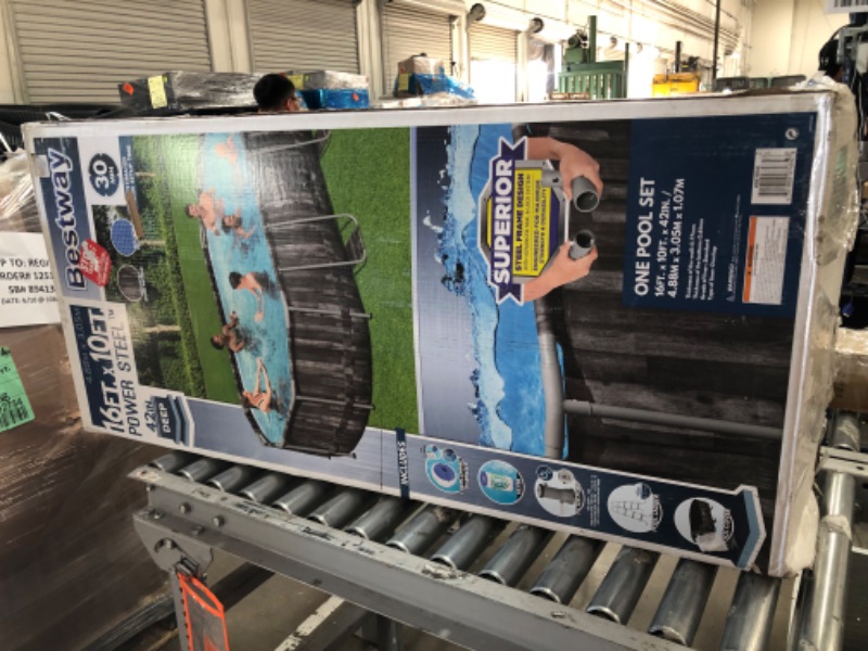 Photo 2 of Bestway 16ft x 10ft x 42in Oval Power Steel Above Ground Swimming Pool Set
