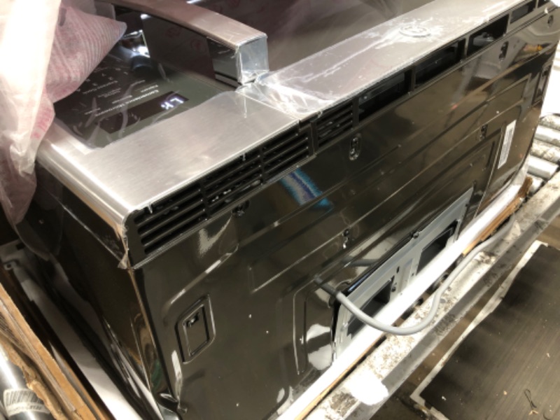 Photo 1 of * SEE NOTES* GE 1.7 Cu. Ft. Over-the-Range Microwave