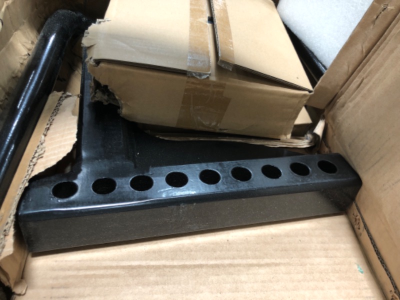 Photo 5 of [READ NOTES]
 Reese 49912 Integrated Sway Control Weight Distribution Kit, 8,000 lbs. Capacity, Shank Included