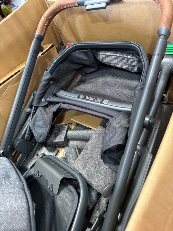 Photo 3 of * MISSING PARTS* UPPAbaby Vista V2 Stroller / Convertible Single-To-Double System / Bassinet, Toddler Seat, Bug Shield, Rain Shield, and Storage Bag Included / Greyson (Charcoal Mélange/Carbon Frame/Saddle Leather) Greyson Bassinet