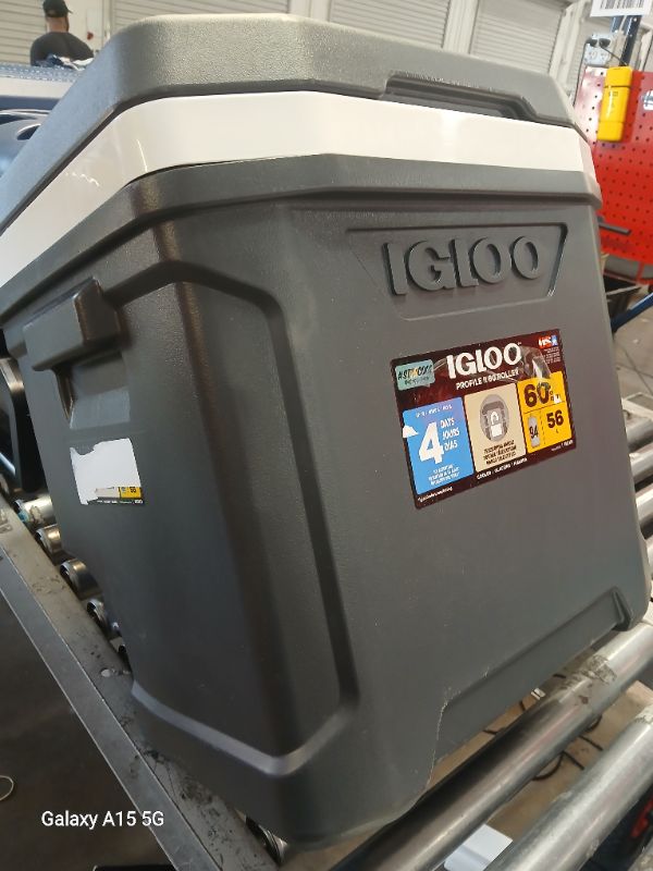 Photo 1 of * MISSING WHEELS MINOR DAMAGE* IGLOO 60QT ROLLLER ICE COOLER GREY 