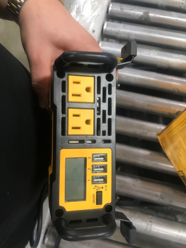 Photo 3 of DEWALT
1000-Watt Portable Car Power Inverter with Triple USB Ports