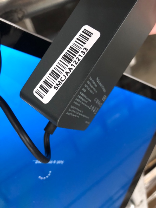 Photo 1 of *Tested*  Microsoft Surface Pro 4 (2736 x 1824) Tablet 6th Generation (Intel Core i5-6300U, 8GB Ram, 256GB SSD, Bluetooth, Dual Camera) Windows 10 Professional (Renewed) Intel Core i-5 | 8GB Ram | 256GB SSD