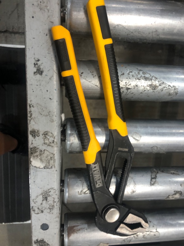 Photo 2 of 12 in. V-Groove Jaw Pushlock Plier
