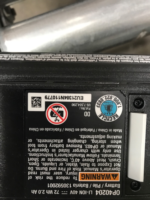Photo 1 of * SEE NOTES* HP Brushless EZClean 600 PSI 0.7 GPM 40 Volt HP Cold Water Cleaner with 2.0 Ah Battery and Charger (11.3, 1)