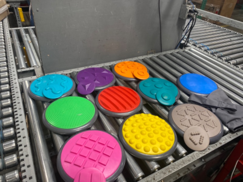 Photo 2 of ***USED - LIKELY MISSING PARTS - UNABLE TO VERIFY FUNCITONALITY***
GONGE Tactile Sensory Discs - Set of 20 Textured Stepping Discs, Sensory Exploration, Cognitive Development - Includes Blindfold - Ages 1+, Vibrant