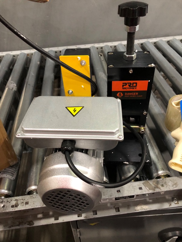 Photo 1 of Prostormer Automatic Wire Stripper Machine, Electric DIY Wire Stripper with Aluminum Construction for 0.059'' -0.984'' (1.5mm-25mm) Cable Copper Wire Stripping/Recycling