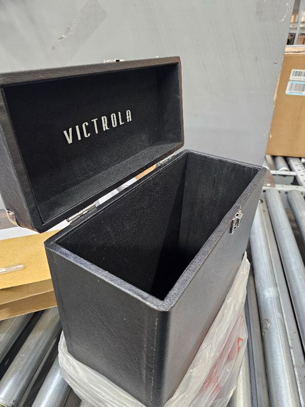 Photo 3 of ***DAMAGED - TORN - HINGE BROKEN - SEE PICTURES***
Victrola Vintage Vinyl Record Storage and Carrying Case, Fits all Standard Records - 33 1/3, 45 and 78 RPM, Holds 30 Albums, Perfect for your Treasured Record Collection, Black