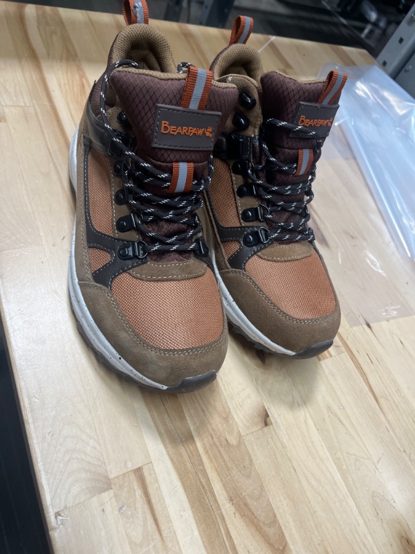 Photo 1 of mens hiking boots 8.5