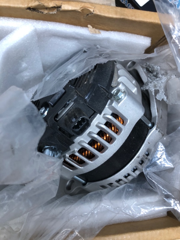 Photo 2 of ***DAMAGED - MOUNTING BRACKET BROKEN OFF - SEE PICTURES - UNABLE TO VERIFY FUNCTIONALITY***
High Output Alternator UPGRADE 170 AMP Compatible with 2014-2018 Chevy Silverado 1500 GMC Sierra 1500 2015-2020 Suburban Tahoe Yukon Cadillac Escalade 4.3 5.3 6.2L