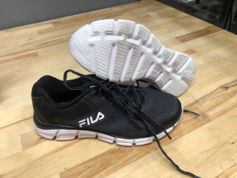 Photo 2 of Fila Womens Memory Exolize Running Shoes 6.5
