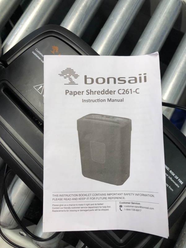 Photo 3 of ***NONREFUNDABLE - NOT FUNCTIONAL - FOR PARTS ONLY - SEE COMMENTS***
Bonsaii 8-Sheet Cross Cut Paper Shredder, Credit Cards/Mail/Staples/Clips Shredder for Home Use with 4.2 Gallon Bin (C261-C)