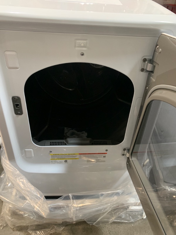 Photo 6 of Samsung 7.4-cu ft Steam Cycle Smart Electric Dryer (White)
