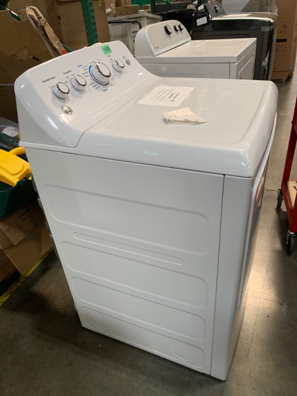 Photo 3 of GE 7.2-cu ft Electric Dryer (White)
