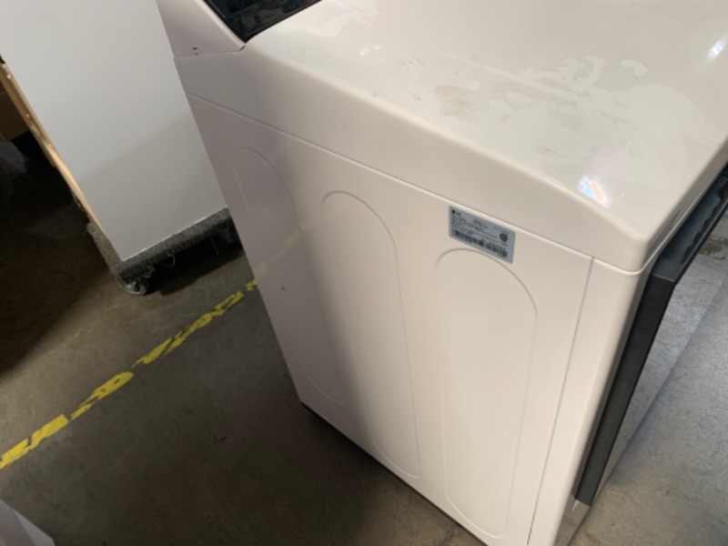 Photo 5 of LG 7.3-cu ft Smart Electric Dryer (Alpine White) ENERGY STAR
