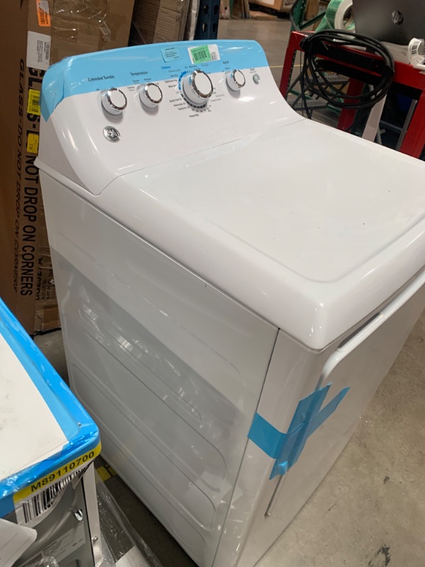 Photo 4 of GE 7.2-cu ft Electric Dryer (White)
