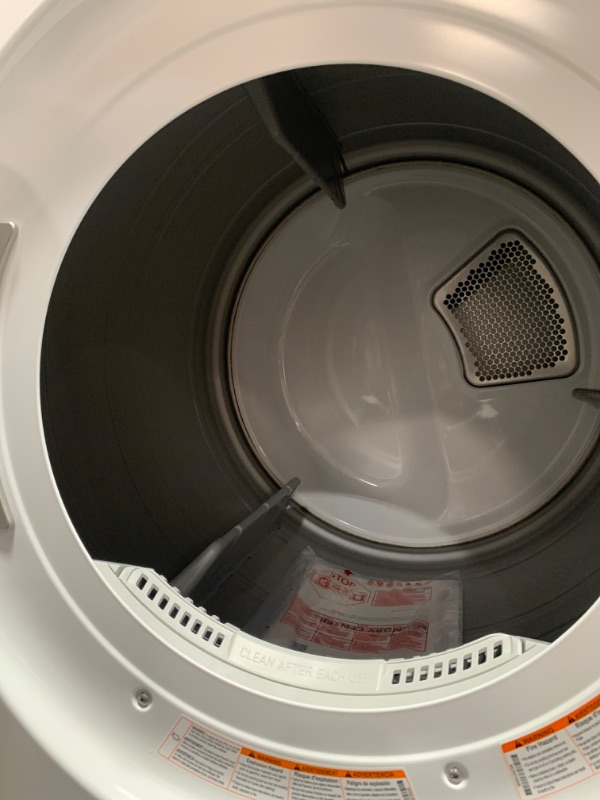Photo 1 of LG WashTower Electric Stacked Laundry Center with 4.5-cu ft Washer and 7.4-cu ft Dryer (ENERGY STAR)
