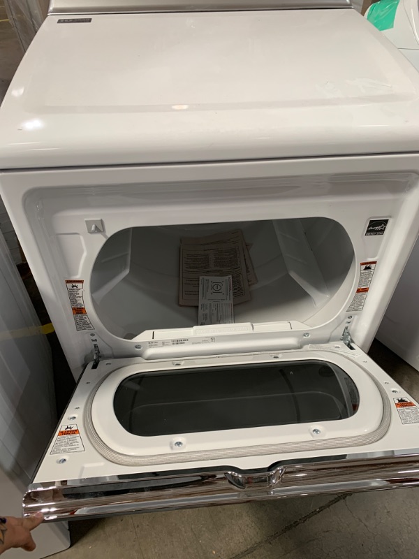 Photo 5 of Maytag Smart Capable 7.4-cu ft Steam Cycle Smart Electric Dryer (White) ENERGY STAR
