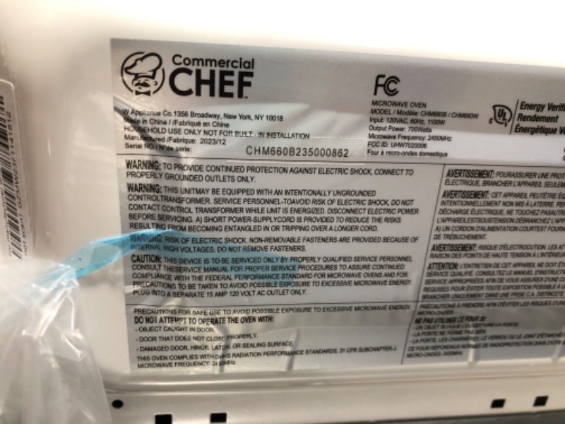 Photo 1 of (READ FULL POST) COMMERCIAL CHEF 0.6 Cubic Foot Microwave with 6 Power Levels
