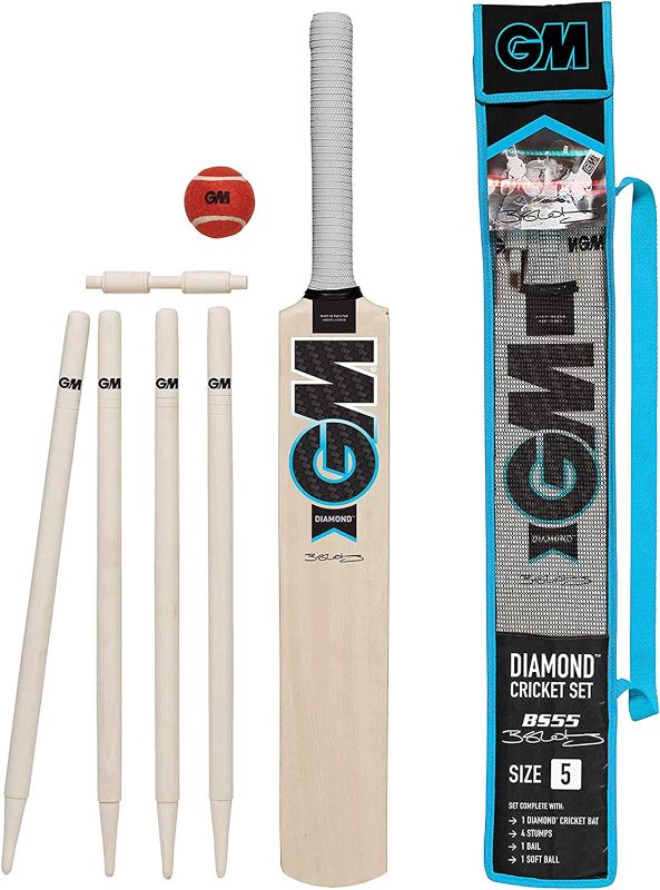 Photo 1 of ***USED** Gunn & Moore GM Cricket Diamond Beginner Cricket Set (Age 11-13)