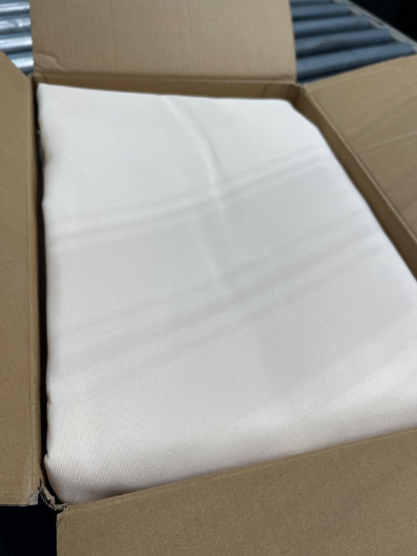 Photo 2 of  Fitable Cloth Tablecloths 6PCS, 70x120, Ivory