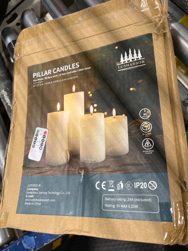 Photo 1 of  PILLAR CANDLES Wax fils 30 faux wick