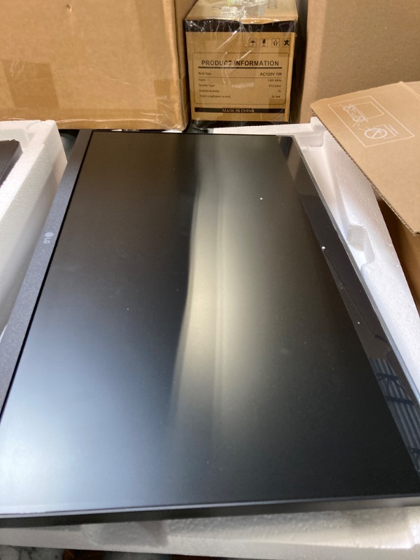 Photo 2 of **** SELLING AS PARTS*****
LG 22MR410-B 22-inch FHD Computer Monitor, 100Hz, 5ms, AMD FreeSync, Reader Mode & Flicker Safe, 3-Side Borderless Design, Black Stabilizer, Dynamic Action Sync, HDMI, D-Sub, Tilt Stand, Black