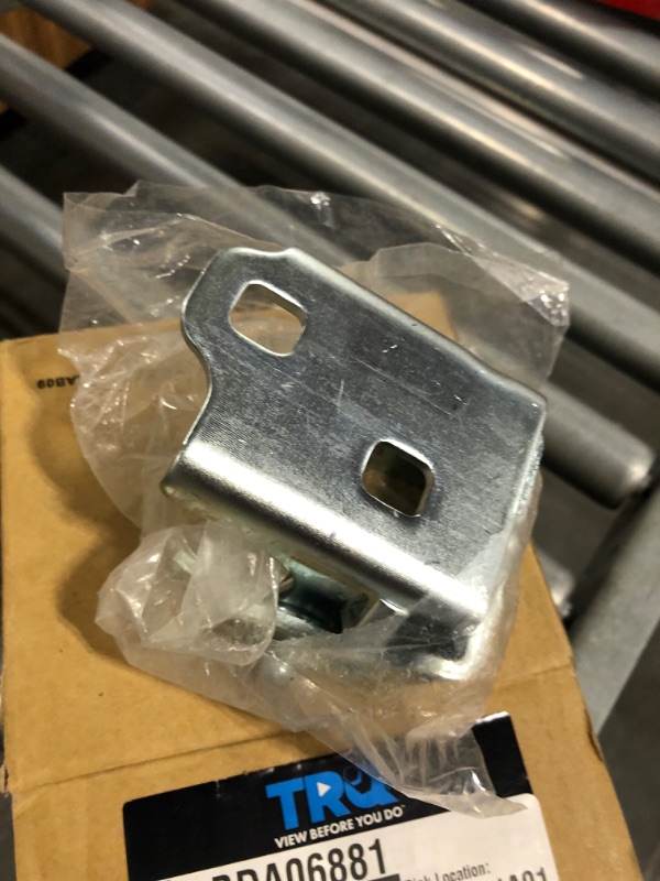 Photo 2 of PT Auto Warehouse DH-GM6547U-FL - Door Hinge - Front Left (Driver Side) Upper