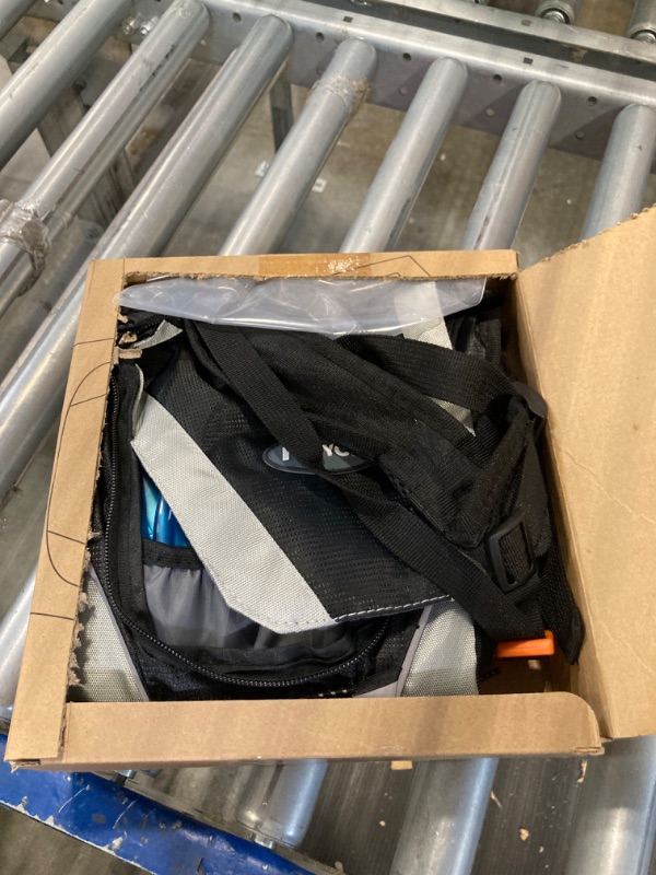 Photo 1 of Hydration Pack with 2L Hydration Bladder Lightweight Insulation Water Rucksack Backpack Bladder Bag Cycling Bicycle Bike/Hiking Climbing Pouch Black