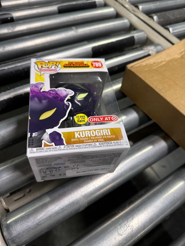 Photo 2 of Funko Pop Animation: My Hero Academia Kurogiri GWExc, Multicolor, 62707, Funko Pop! (Exc)