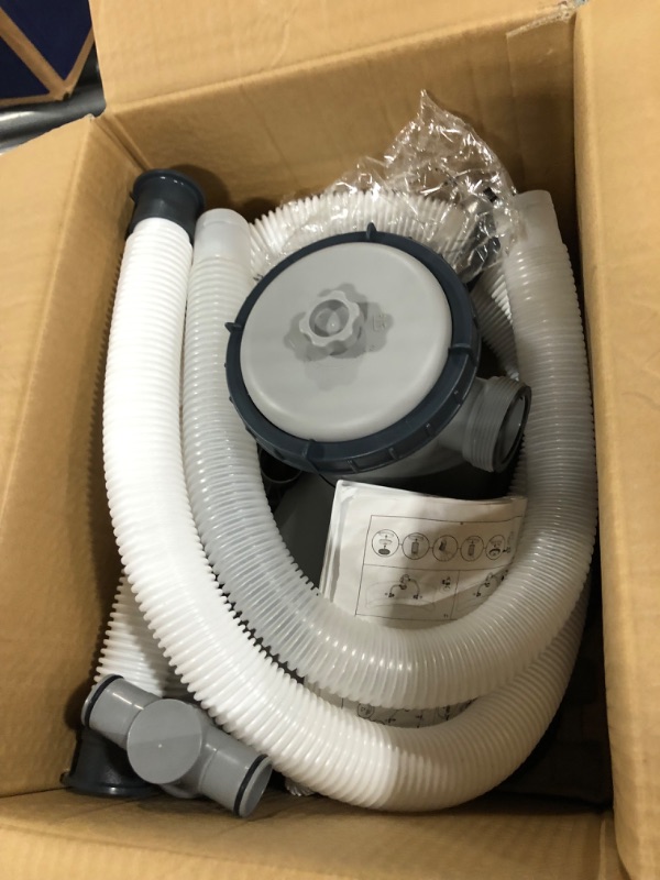 Photo 3 of ***Half plug gone, no filter*** Bestway Flow Clear 1500 GPH Above Ground Swimming Pool Filter Pump 1500gal*** FOR PARTS ONLY ** NO RETUNRS***
