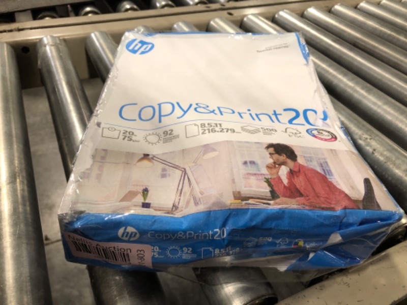 Photo 1 of HP Printer Paper | 8.5 x 11 Paper | Copy &Print 20 lb | 1 Ream Case - 500 Sheets| 92 Bright | Made in USA - FSC Certified | 200060 White