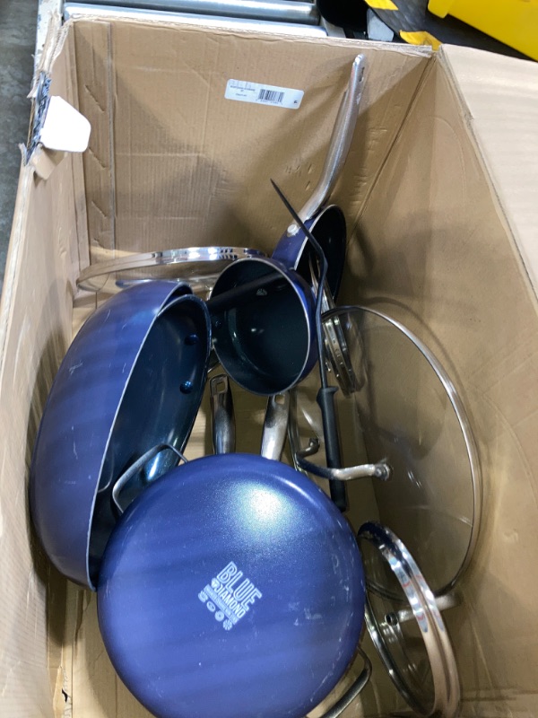 Photo 2 of ***very used and dirty***  Blue Diamond Cookware Diamond Infused Ceramic Nonstick 20 Piece Cookware Bakeware Pots and Pans Set, Blue & Cookware Diamond Infused Ceramic Nonstick, 11' Griddle Pan, Blue