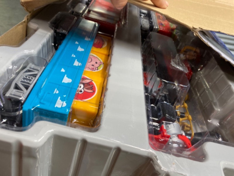 Photo 6 of ***DIRTY*** Lionel Disney Pixar's Toy Story Ready-to-Play Battery Powered Model Train Set with Remote Ready to Play Set
