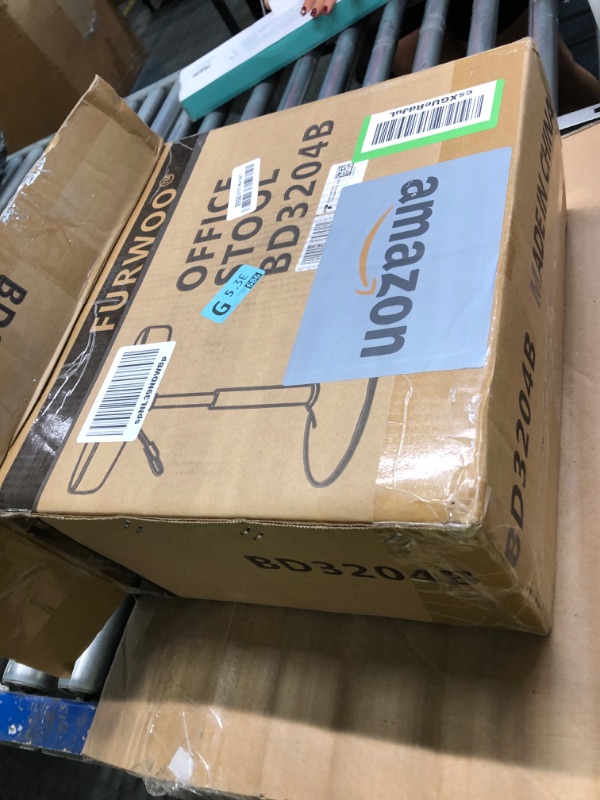 Photo 1 of Round Step Stool PU Leather Height Adjustable Shop Stool Swivel Counter Stool Office Stool Chair SPA Salon Stool Pedicure Stool Tattoo Stool Small Black