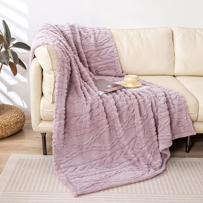 Photo 1 of YUSOKI Sherpa Throw Blanket-3D Stylish Design Super Soft Fuzzy Cozy Warm Blanket Thick Plush Fluffy Furry Blankets for Teen Girls Women Couch Bed Sofa Chair Men Boys Gift(Rose Pink,50"x65")
