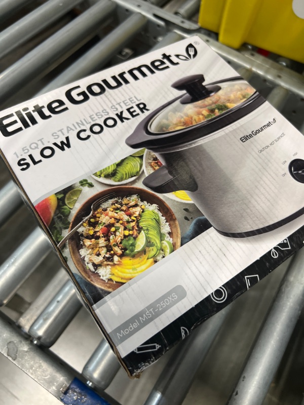 Photo 2 of ****USED** Elite Gourmet MST-250XS Electric Slow Cooker Ceramic Pot, Adjustable Temp, Entrees, Sauces, Stews & Dips, Dishwasher Safe Glass Lid & Crock, 1.5 Quart, Stainless Steel