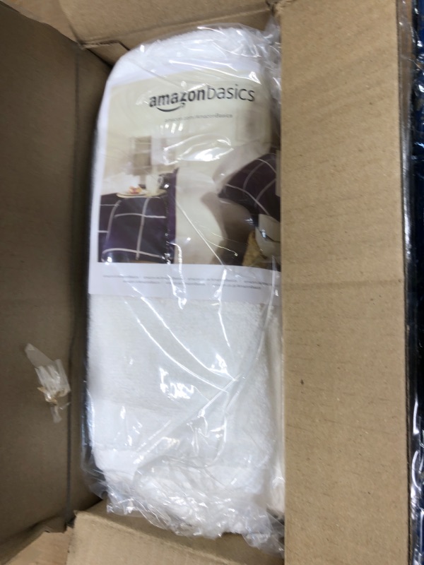 Photo 3 of *ONLY TWO TOWELS* Amazon Basics Quick-Dry, Luxurious, Soft, 100% Cotton Towels, White - Bath Towels & Cotton Hand Towels, White - Pack of 2